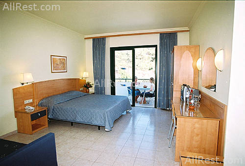 Pefkos Beach Hotel 11